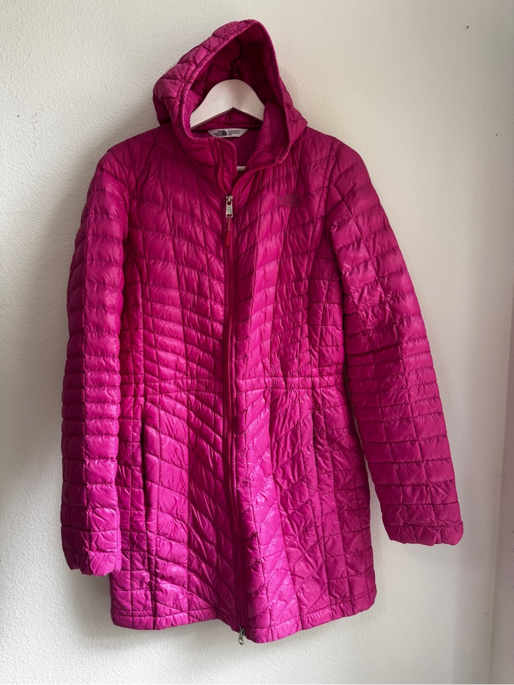The Northface Women’s Hooded Quilted Jacket - Pink